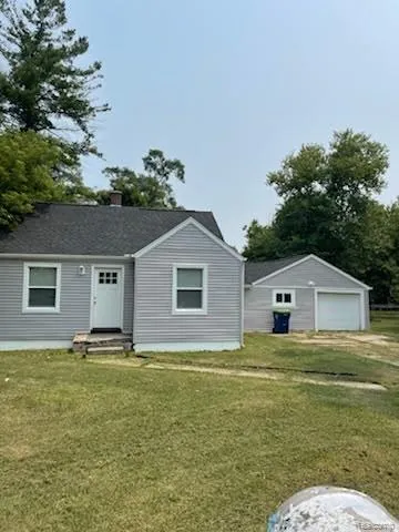 334 S 24th Street Buena Vista Charter Township, MI 48601