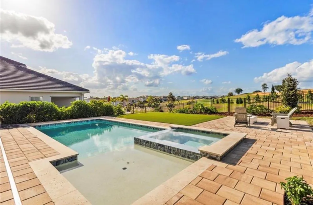 16018 VOLTERRA POINT Bella Collina, FL 34756