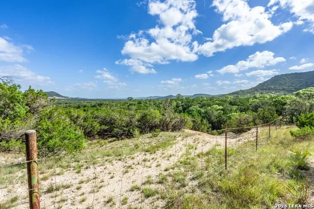 630 Evans Creek Road Vanderpool, TX 78885