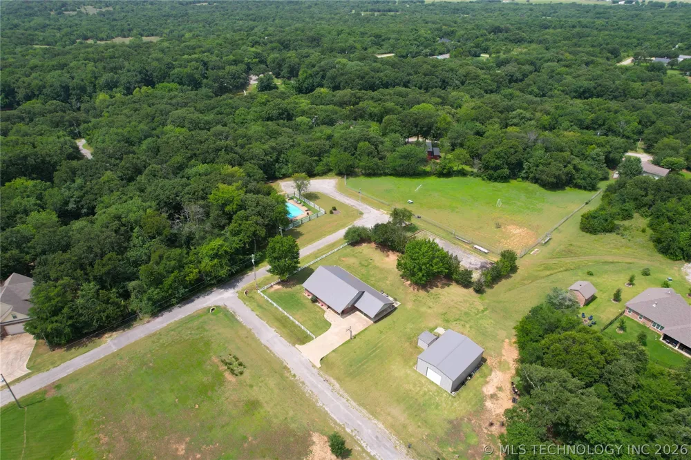 11305 Timber Oak Court Kingston, OK 73439