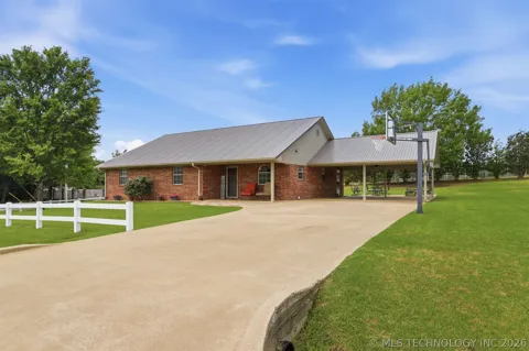 11305 Timber Oak Court