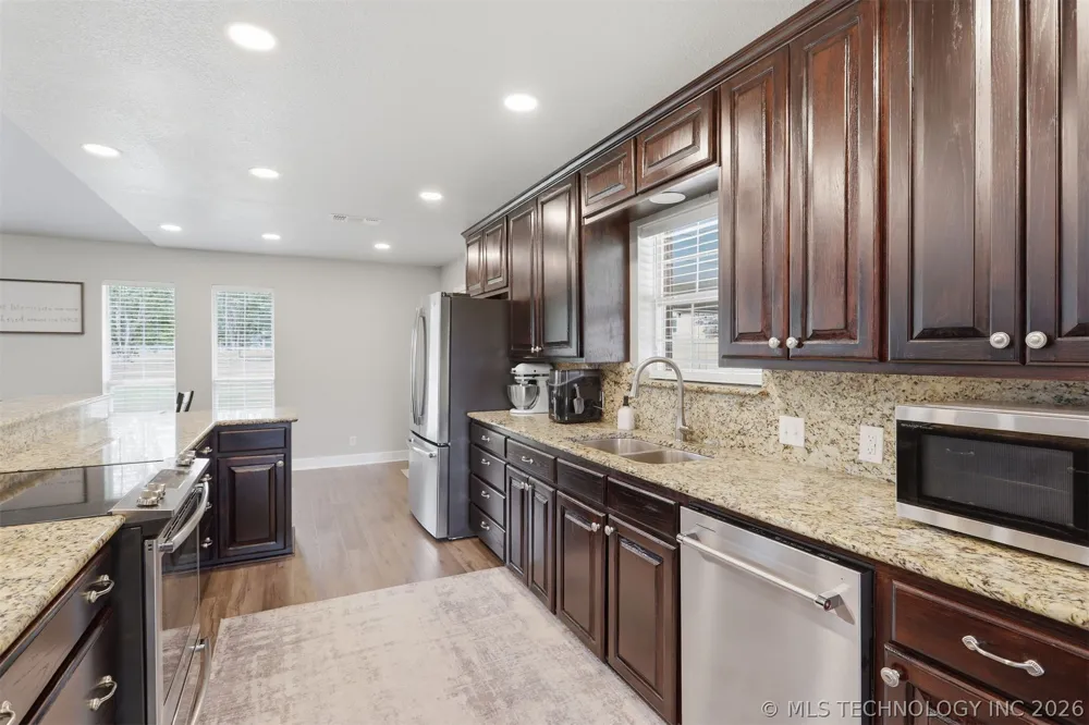 11305 Timber Oak Court Kingston, OK 73439