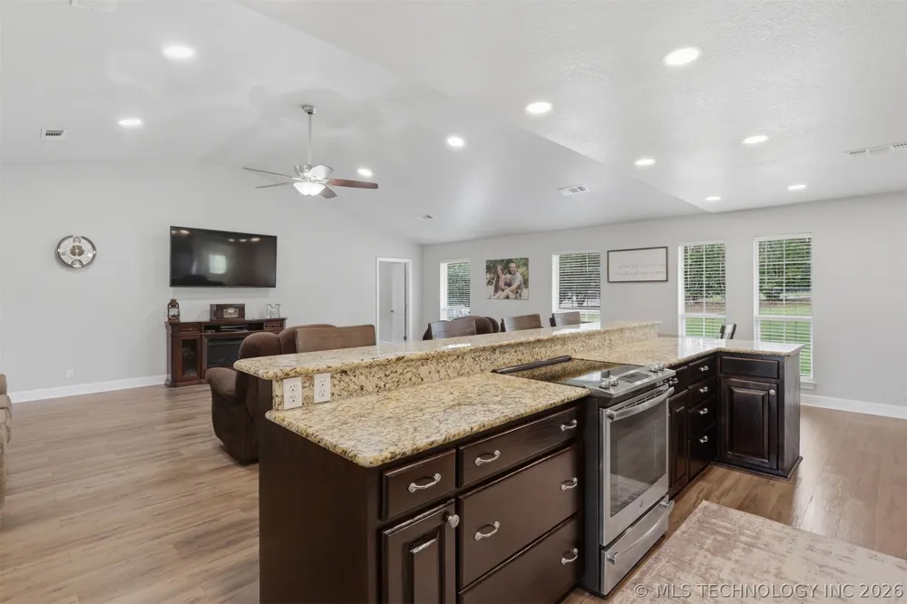 11305 Timber Oak Court Kingston, OK 73439