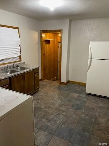 639 S 28th Street Buena Vista Charter Township, MI 48601