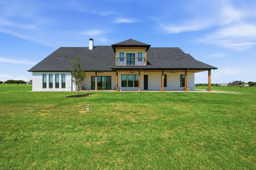 4790 Austin Circle Sanger, TX 76266