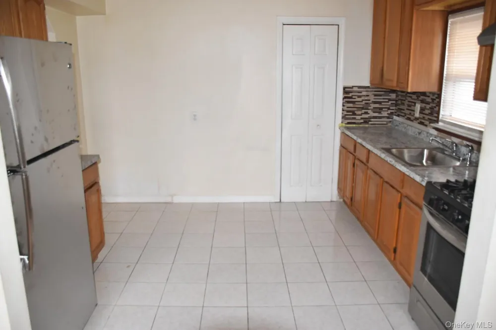 14939 123rd Street South Ozone Park, NY 11420