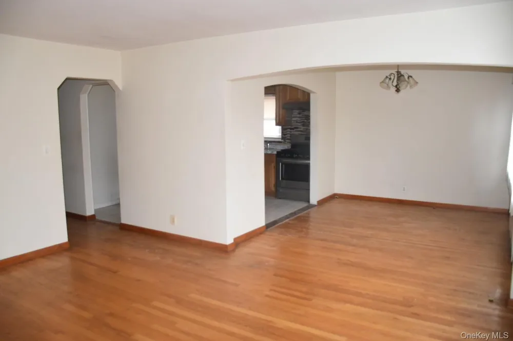14939 123rd Street South Ozone Park, NY 11420