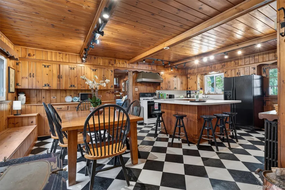 219 Husdon Street Call Listing Agent, PA 18428
