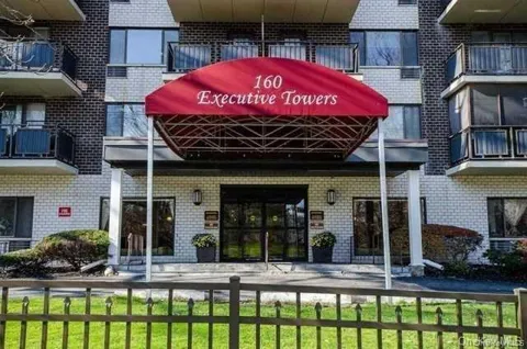 160 academy Street #8C