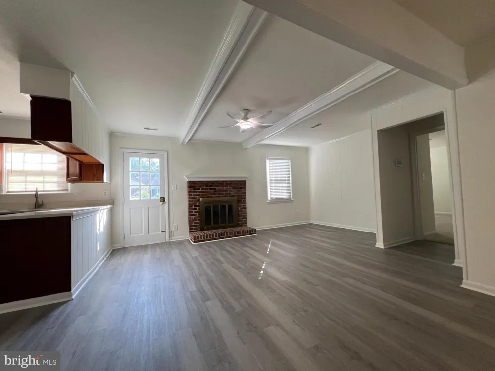 2112 PARAMONT AVENUE Chesapeake, VA 23320