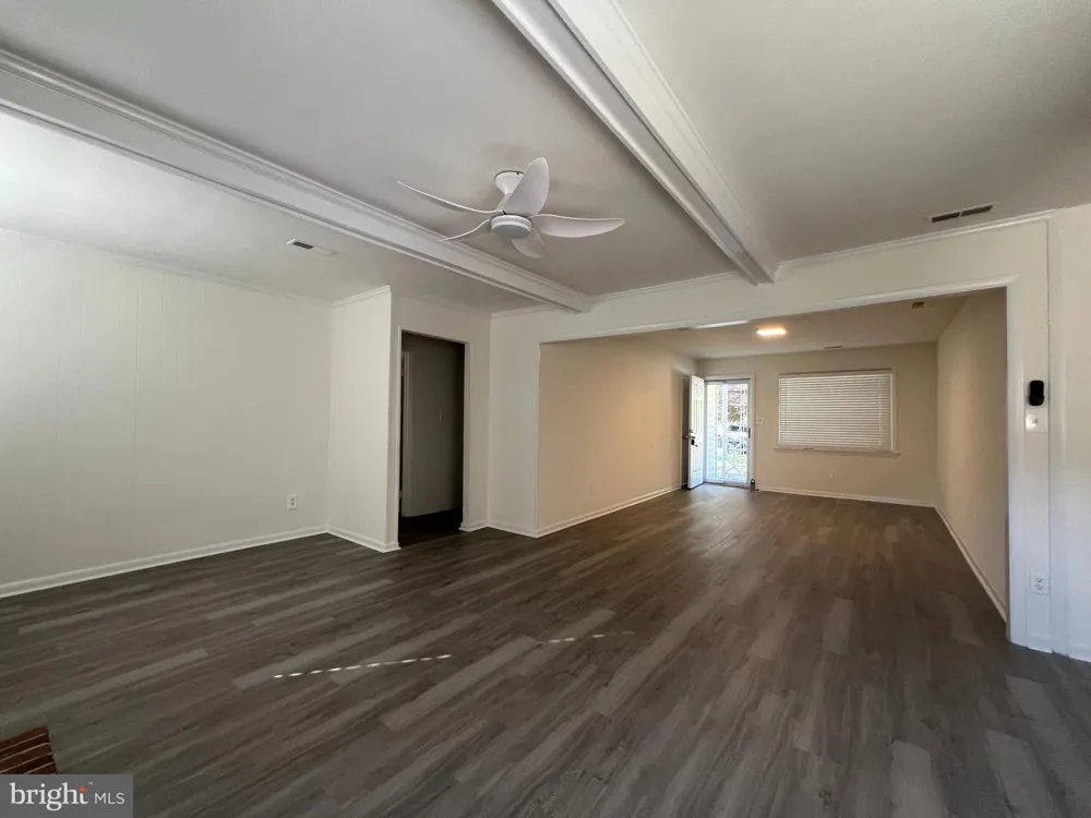 2112 PARAMONT AVENUE Chesapeake, VA 23320