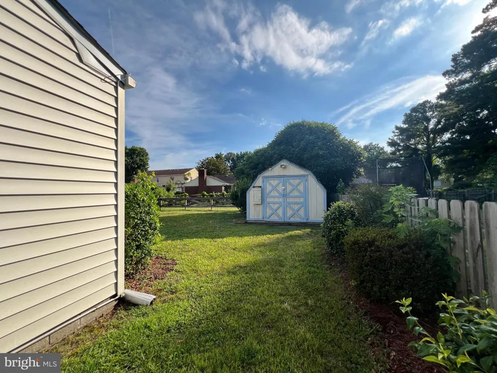 2112 PARAMONT AVENUE Chesapeake, VA 23320