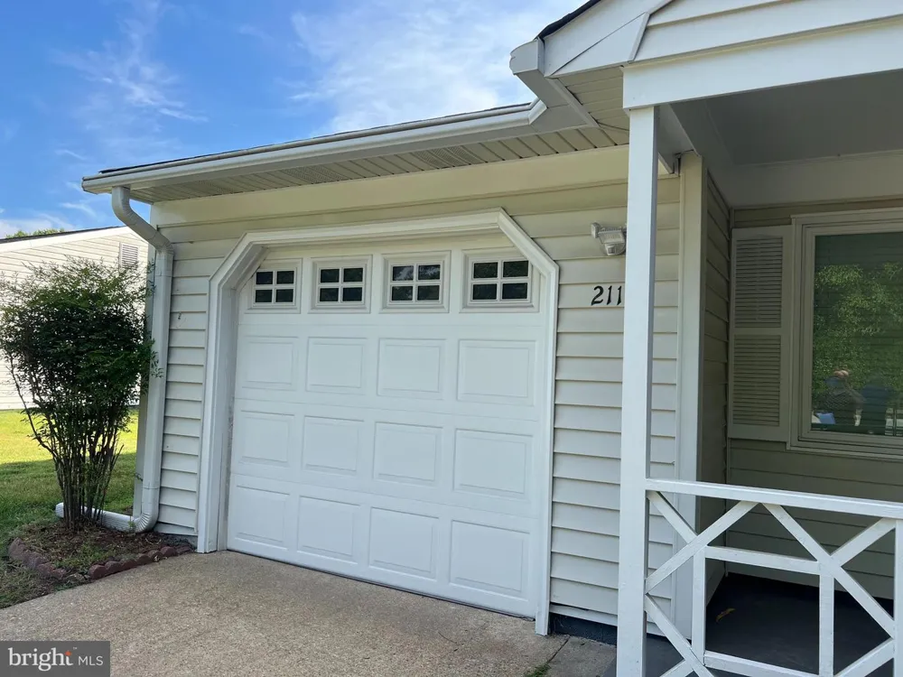 2112 PARAMONT AVENUE Chesapeake, VA 23320