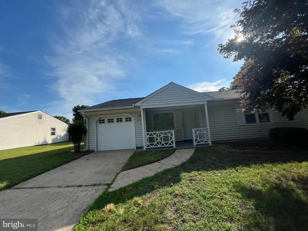 2112 PARAMONT AVENUE Chesapeake, VA 23320