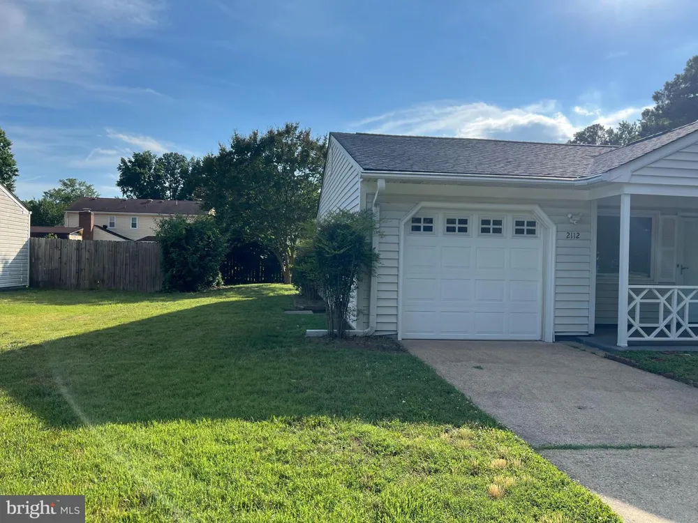 2112 PARAMONT AVENUE Chesapeake, VA 23320