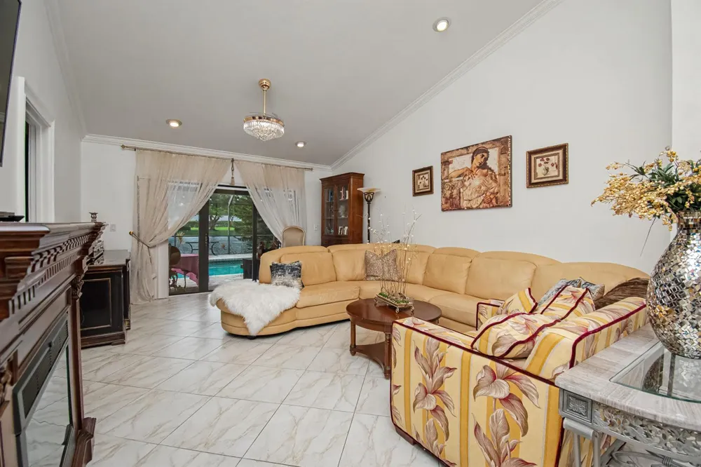 9708 Erica Court Boca Raton, FL 33496