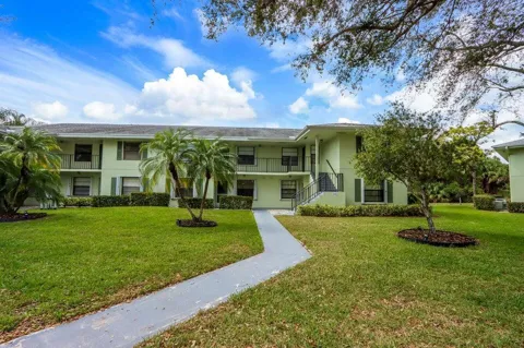 1601 Sabal Ridge Circle #C