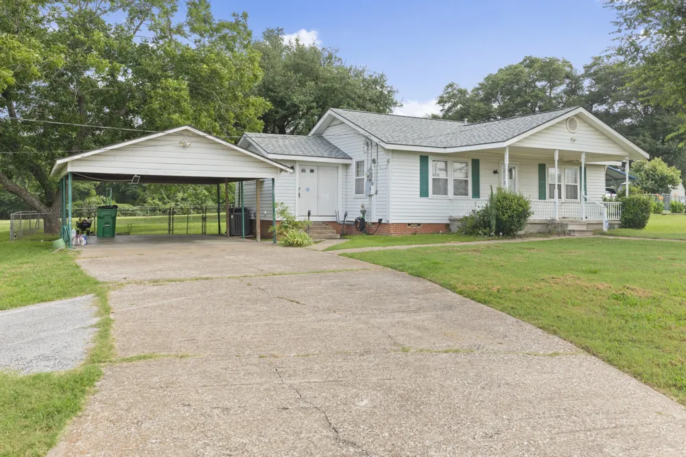 117 Moore Drive Palestine, TX 75801