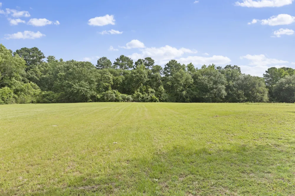 117 Moore Drive Palestine, TX 75801