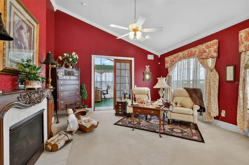 17269 SE 260TH AVENUE ROAD Umatilla, FL 32784