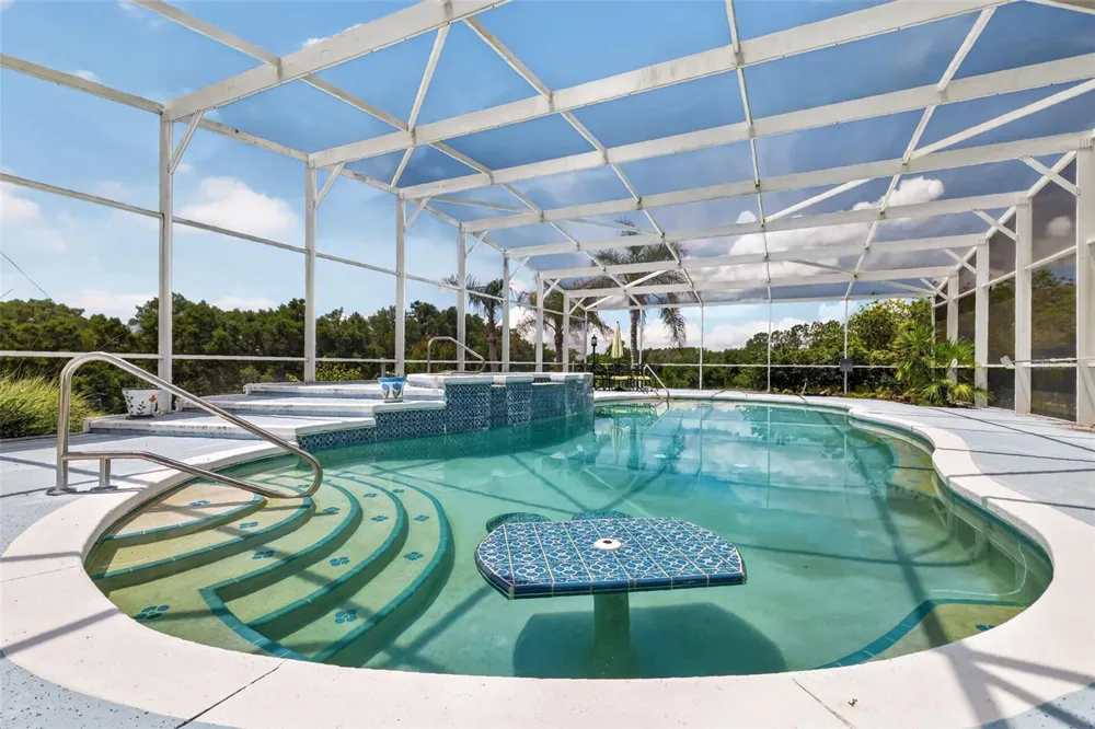 17269 SE 260TH AVENUE ROAD Umatilla, FL 32784
