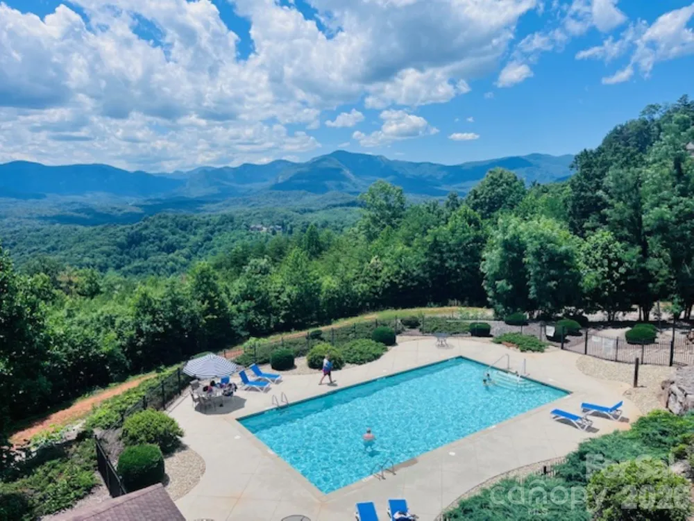 218 Rock Ledge Drive #218 Lake Lure, NC 28746