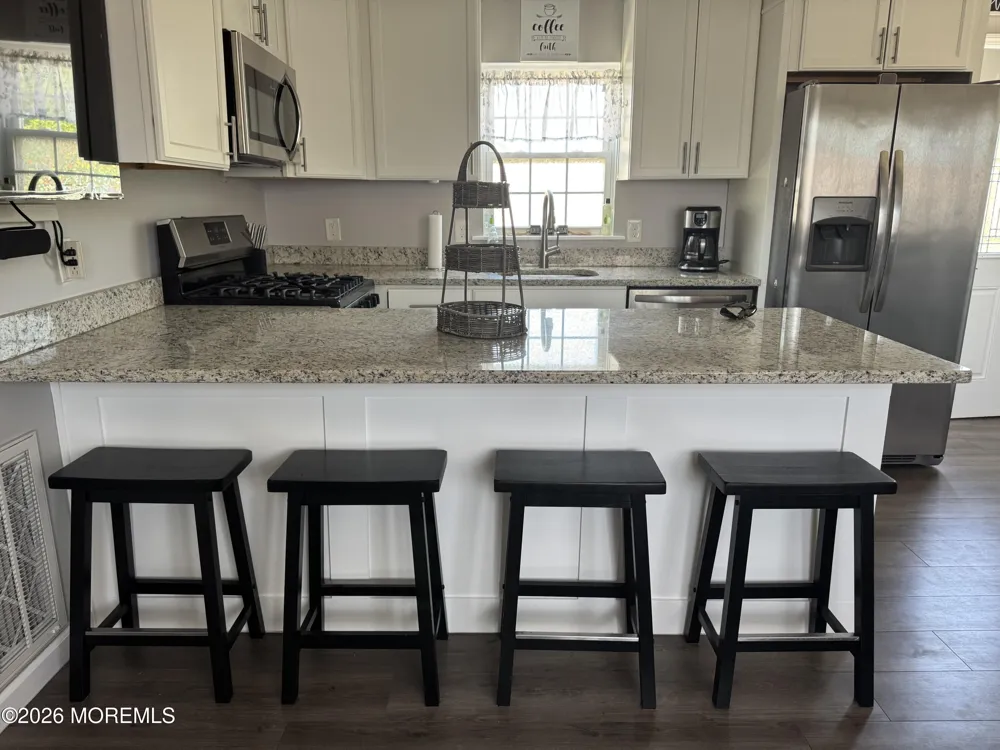 2 Campview Avenue Keansburg, NJ 07734