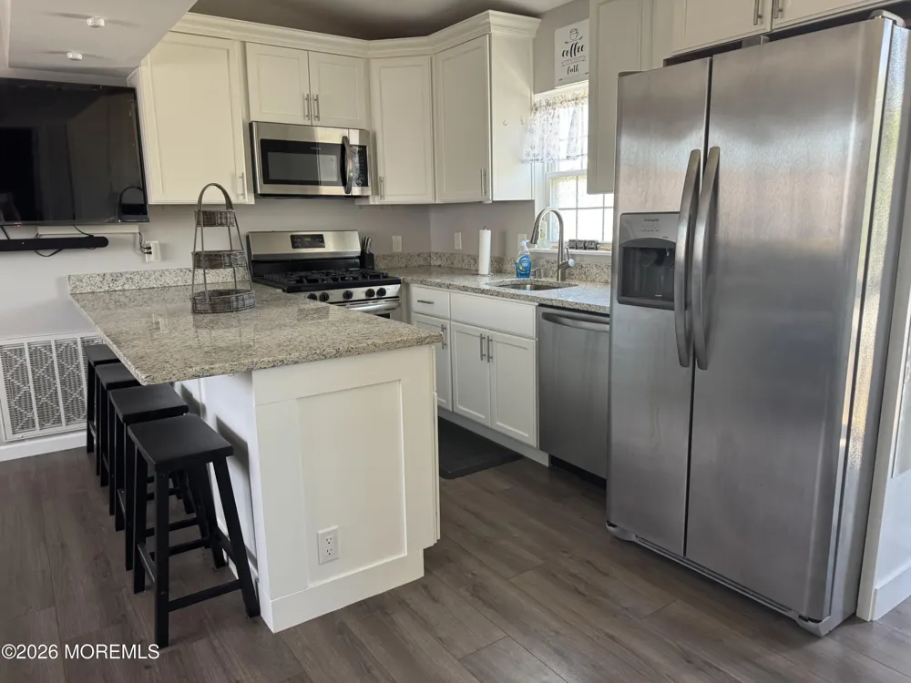 2 Campview Avenue Keansburg, NJ 07734