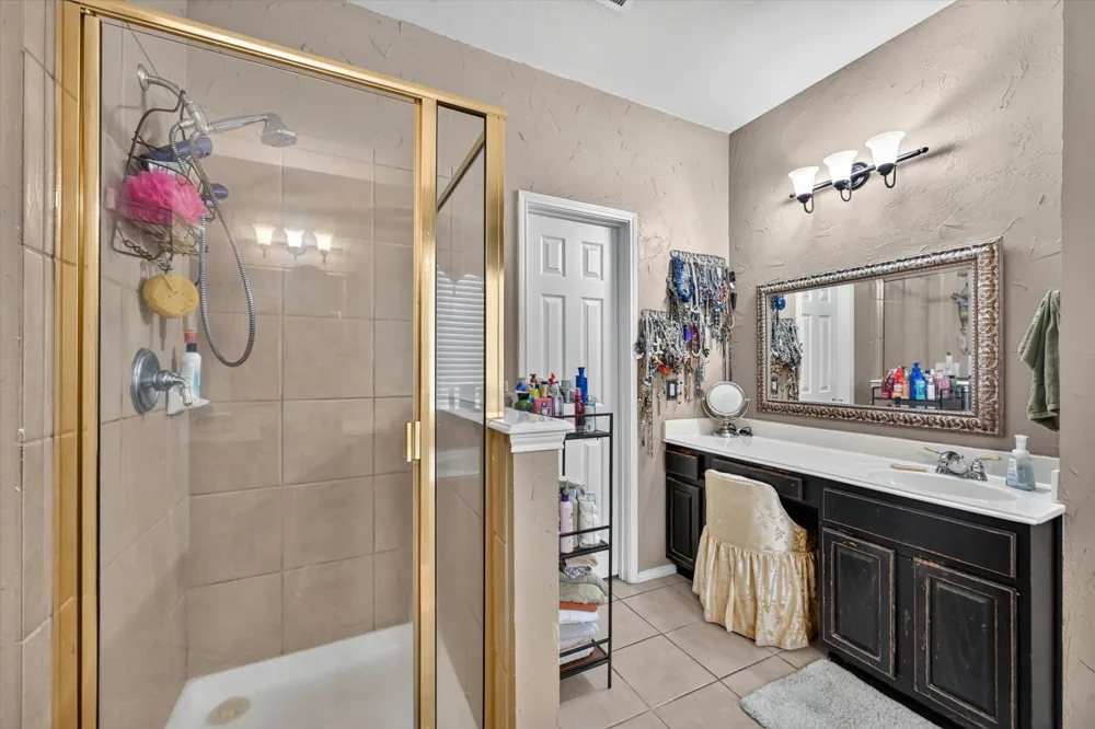 8332 Summer Park Drive Fort Worth, TX 76123