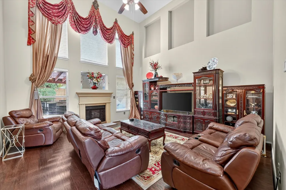8332 Summer Park Drive Fort Worth, TX 76123