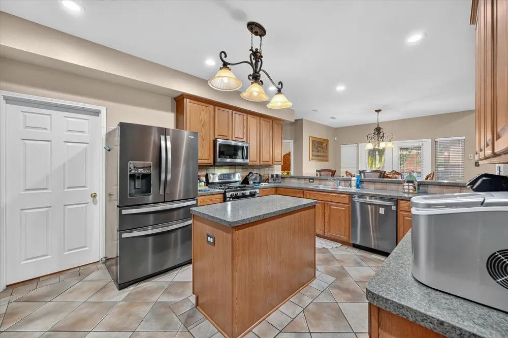 8332 Summer Park Drive Fort Worth, TX 76123