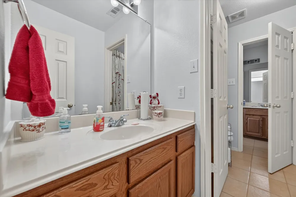 8332 Summer Park Drive Fort Worth, TX 76123