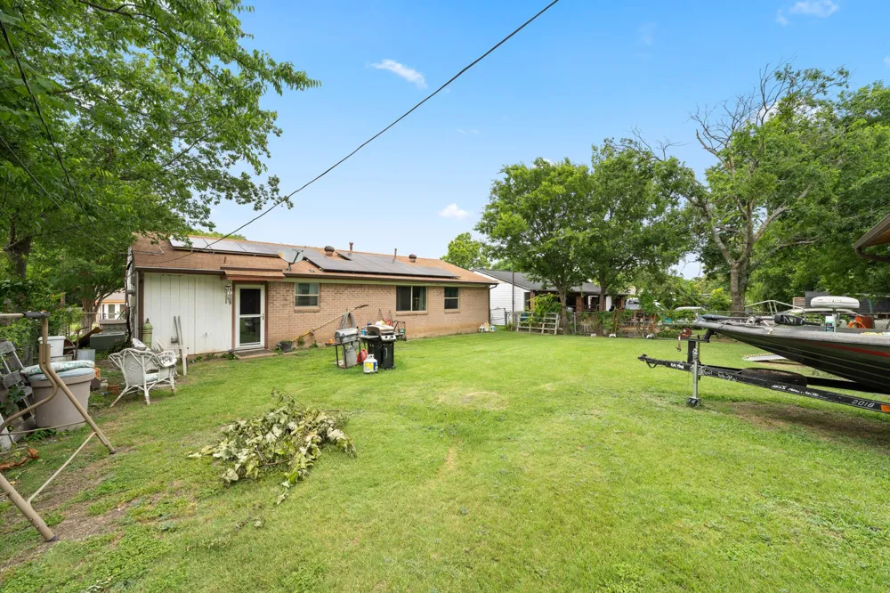 546 Sun Valley Drive Duncanville, TX 75116