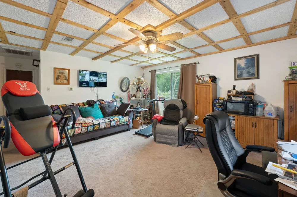 546 Sun Valley Drive Duncanville, TX 75116