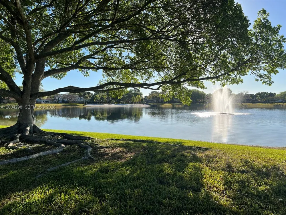 9710 Hammocks Blvd #204-31 Miami, FL 33196
