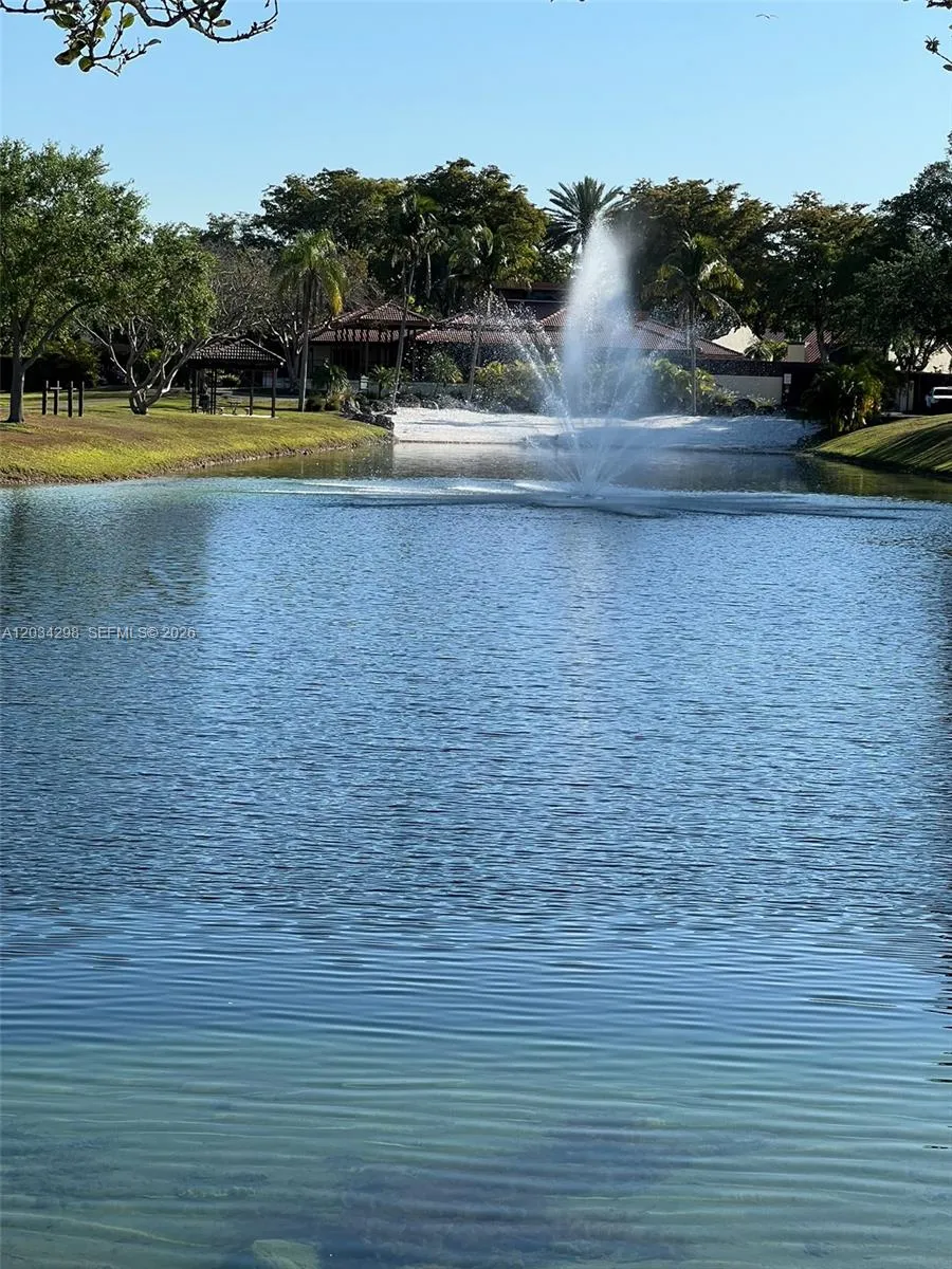 9710 Hammocks Blvd #204-31 Miami, FL 33196