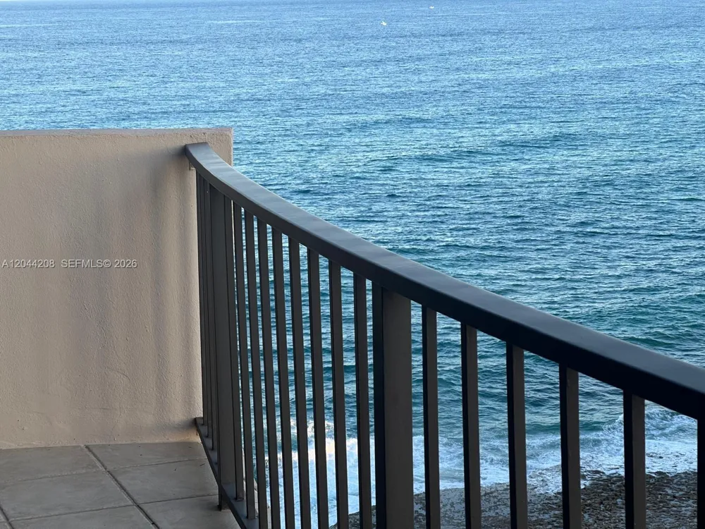 4200 Ocean Dr #1-1103 Riviera Beach, FL 33404