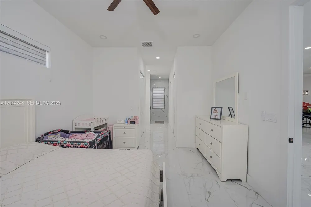 7834 14TH PL La Belle, FL 33935