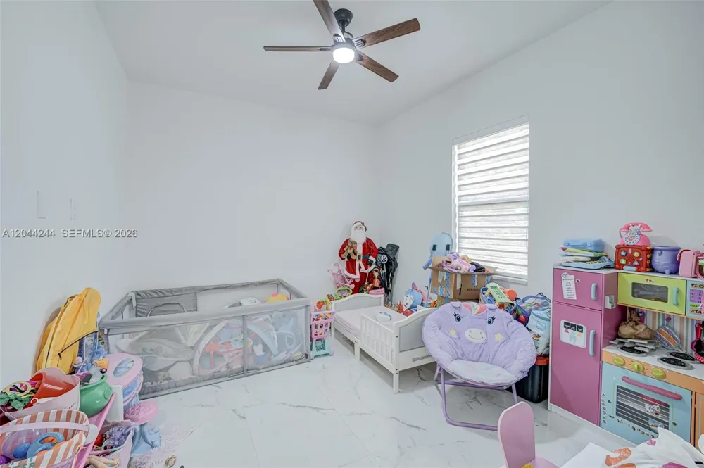 7834 14TH PL La Belle, FL 33935