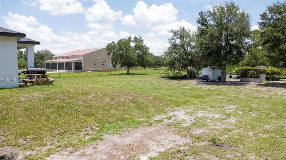 7834 14TH PL La Belle, FL 33935