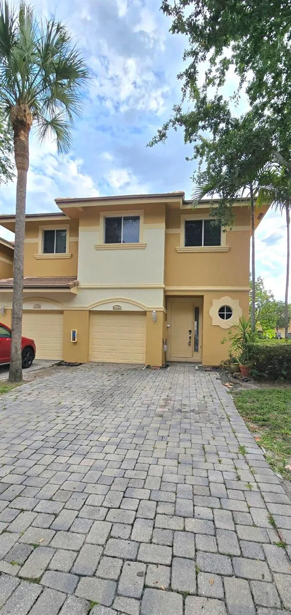 4305 Coventry Pointe Way Lake Worth, FL 33461