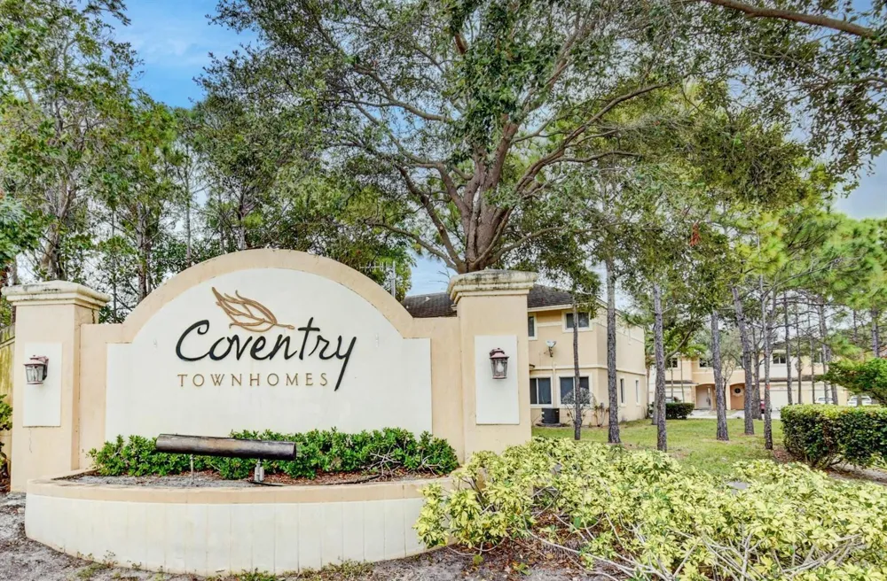 4305 Coventry Pointe Way Lake Worth, FL 33461
