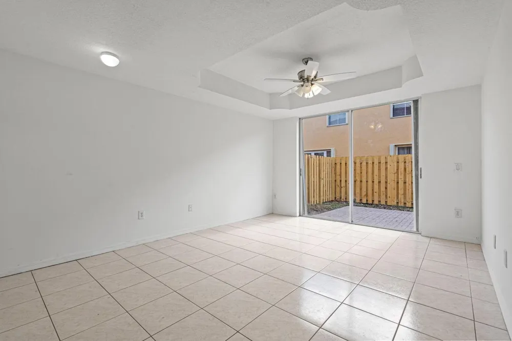 8520 NW 139th Terrace #1602 Miami Lakes, FL 33016