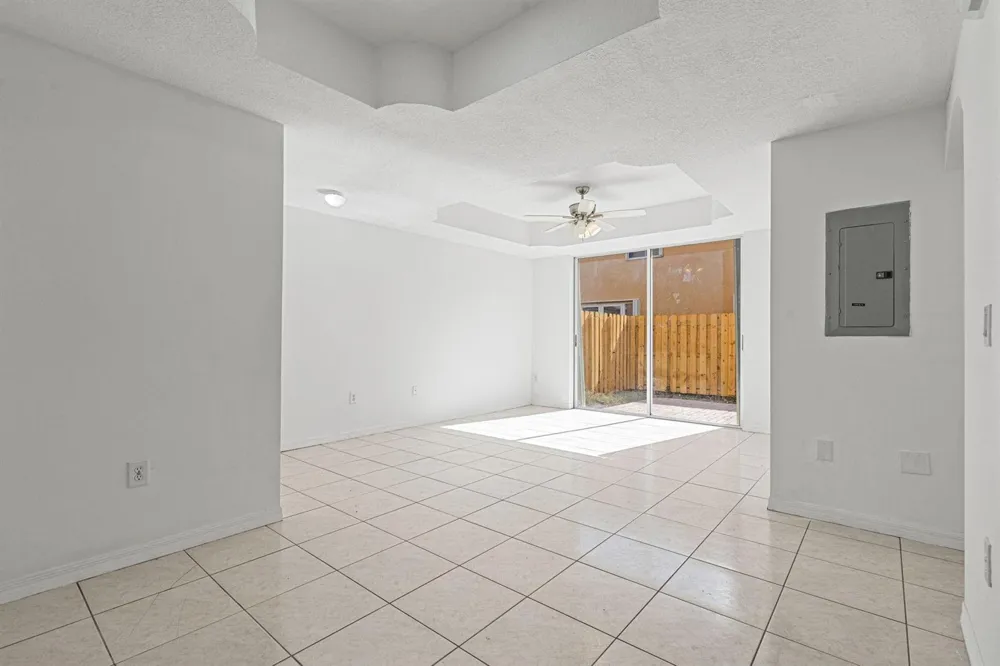 8520 NW 139th Terrace #1602 Miami Lakes, FL 33016
