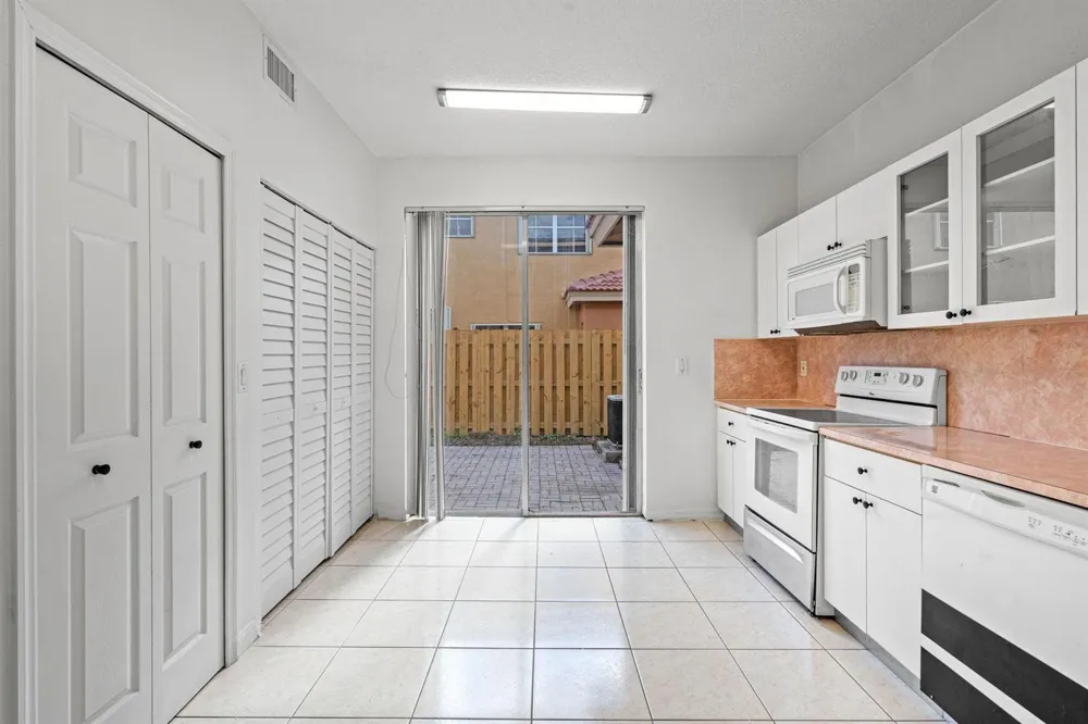 8520 NW 139th Terrace #1602 Miami Lakes, FL 33016