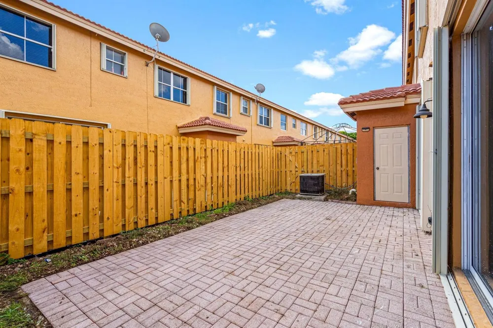 8520 NW 139th Terrace #1602 Miami Lakes, FL 33016