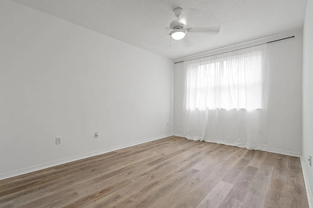 8520 NW 139th Terrace #1602 Miami Lakes, FL 33016