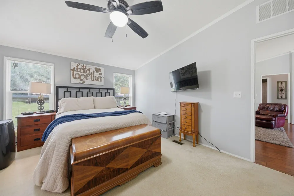 3844 Highway 36 Bellville, TX 77418
