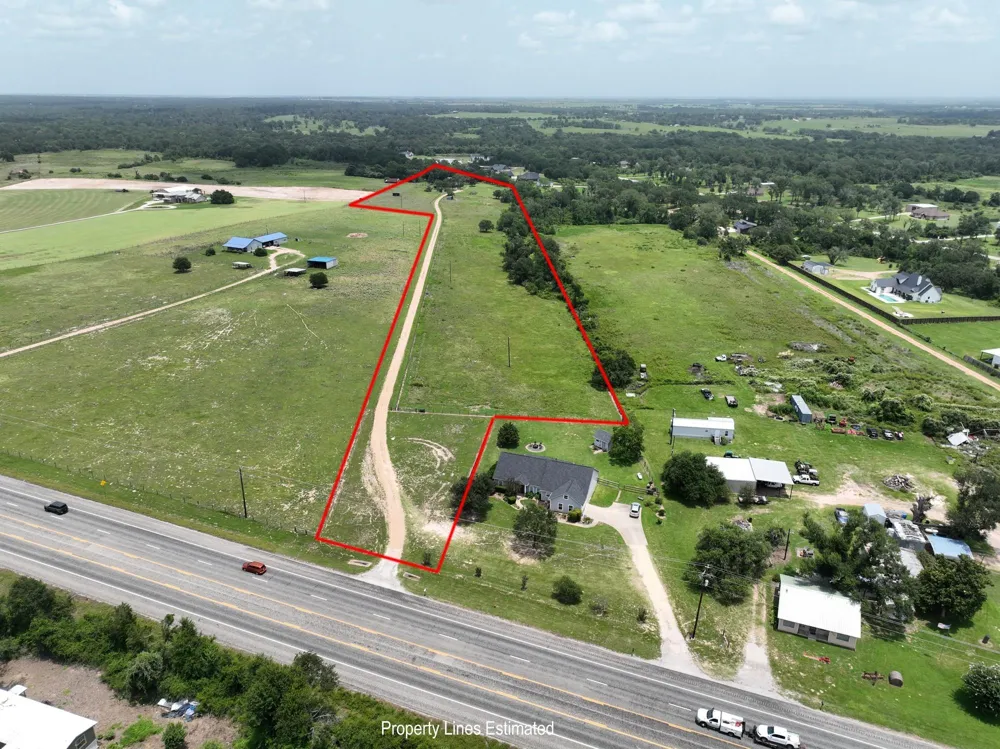 3844 Highway 36 Bellville, TX 77418