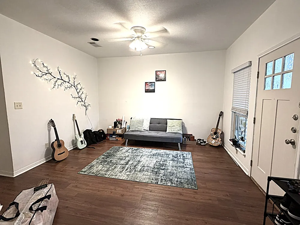 310 Pat Garrison Street #3B San Marcos, TX 78666